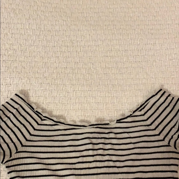 Aero off the shoulder long sleeve - Picture 2 of 3